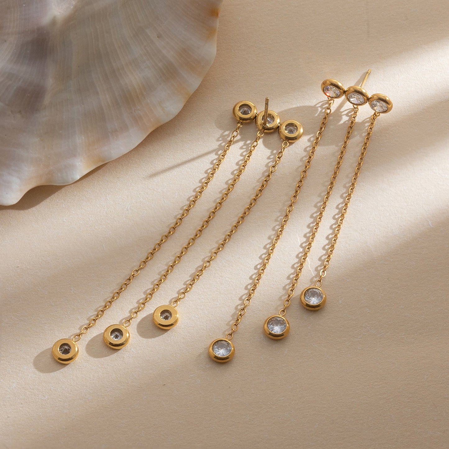 Durrah Earrings — Chain Drops Laid Out | Pellington