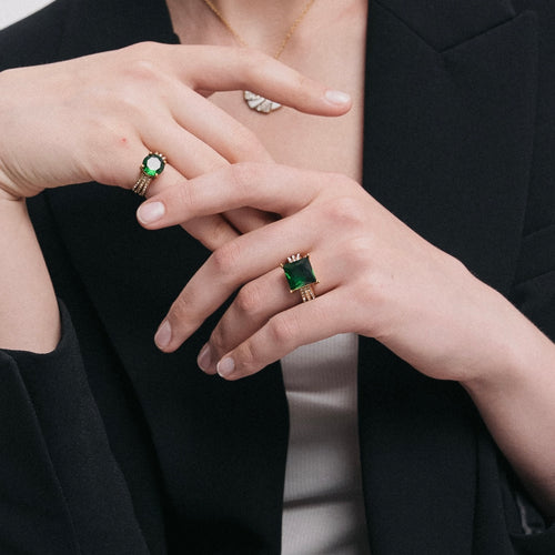 Load image 1 in gallery view. Jadhbah Emerald