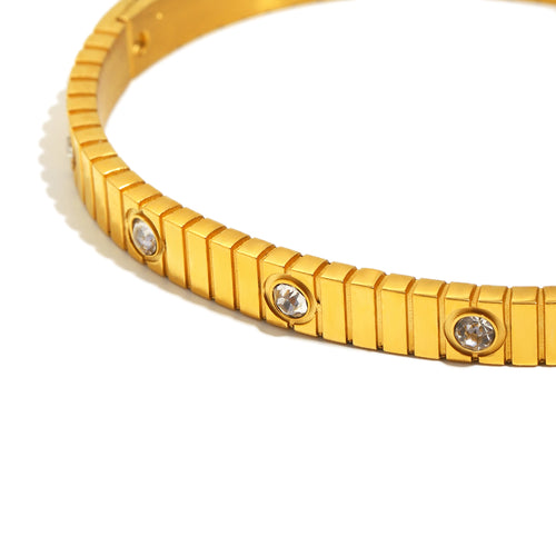 Load image 1 in gallery view. Anaqah