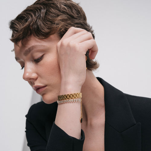 Load image 1 in gallery view. Jumanah