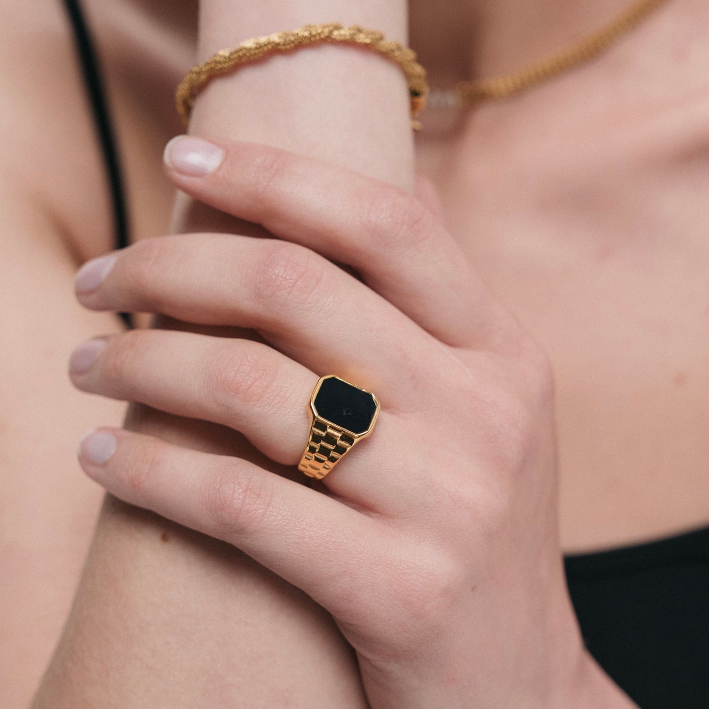 Ahlam Ring — Styled on Model | Pellington UAE