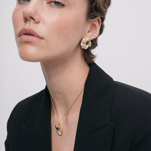 Load image 1 in gallery view. Khudra