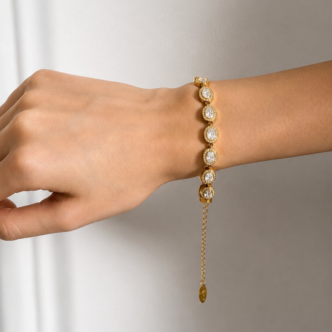 Layali Halo Tennis Bracelet
