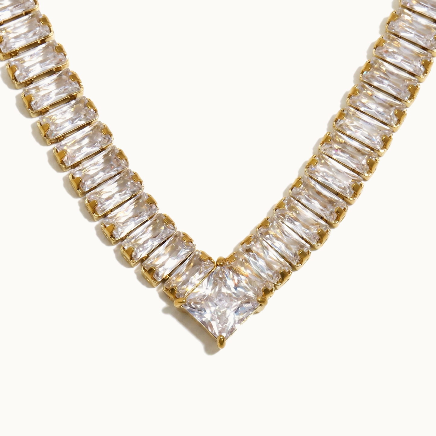Ikhlas Tennis Necklace — Zircon V-Detail Close-Up | Pellington