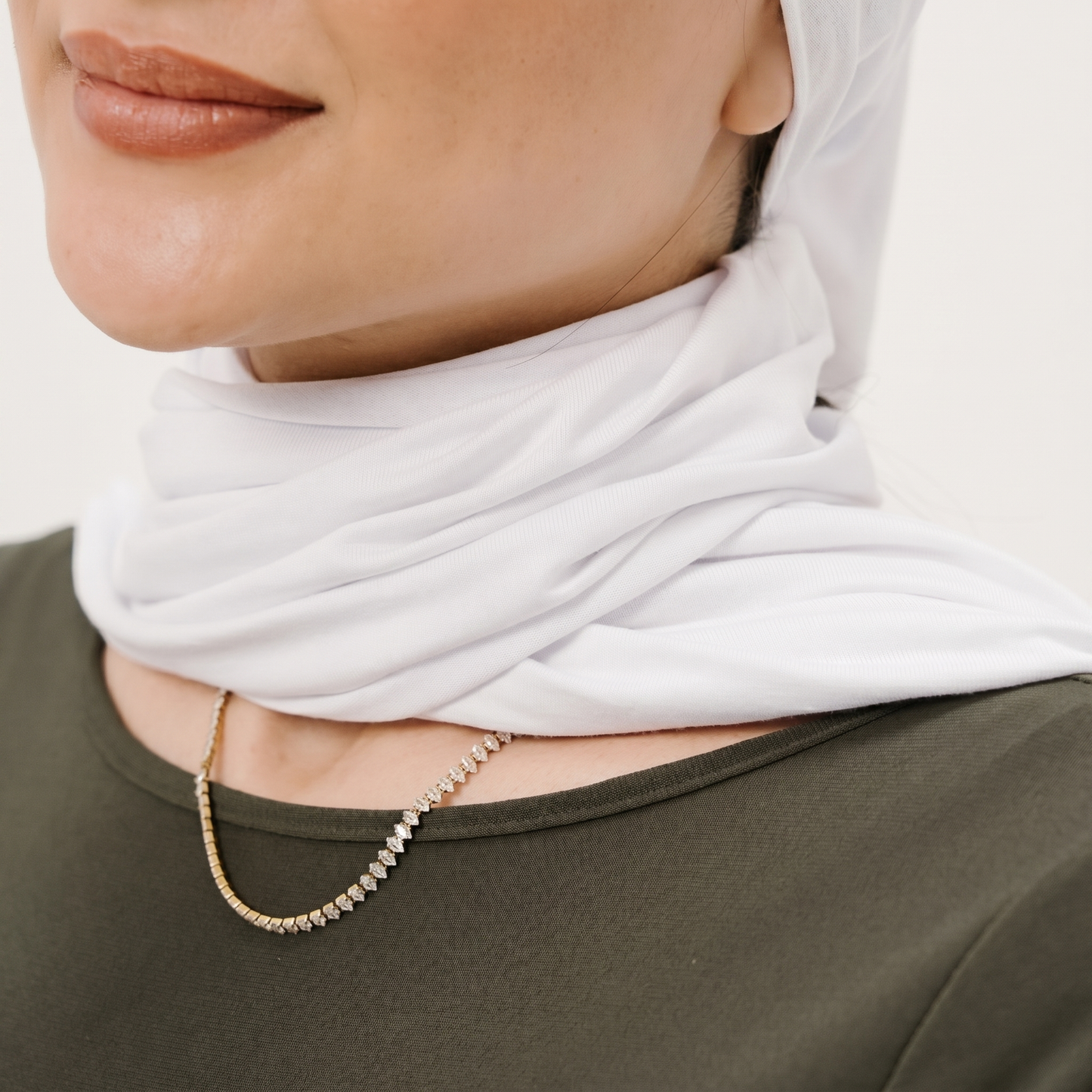 Leila Necklace — Styled on Model | Pellington UAE